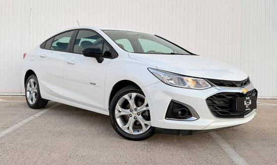 CHEVROLET CRUZE 1.4 TURBO LT 16V FLEX 4P AUTOMÁTICO CHEVROLET CRUZE 1.4 TURBO LT 16V FLEX 4P AUTOMÁTICO